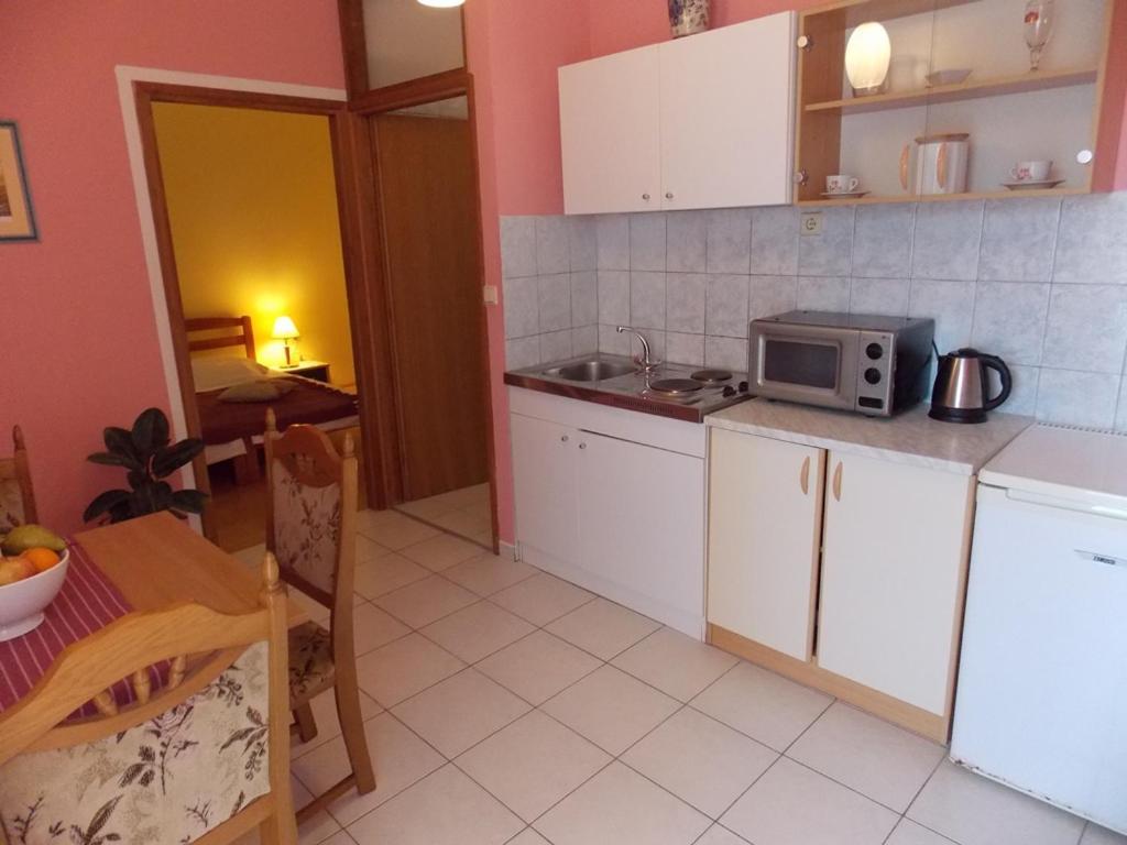 Apartment Ivana Водице Екстериор снимка
