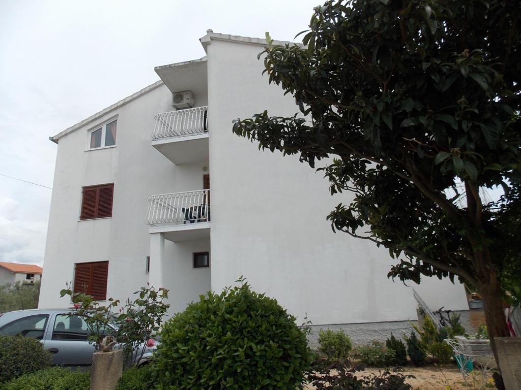 Apartment Ivana Водице Екстериор снимка