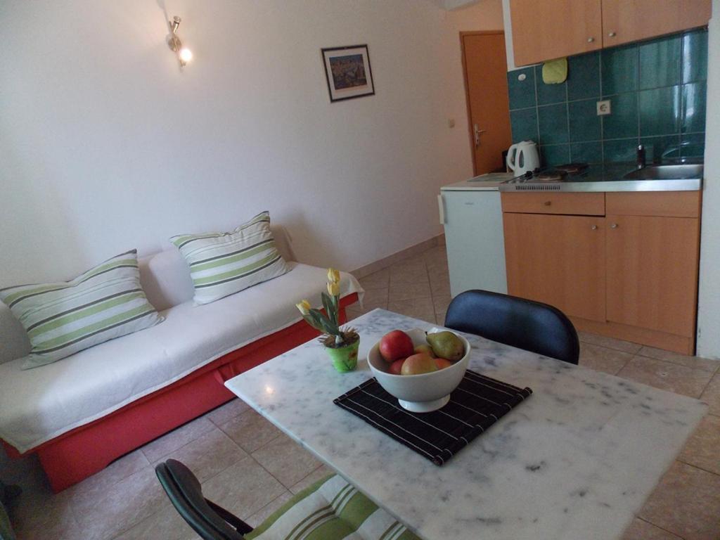 Apartment Ivana Водице Екстериор снимка