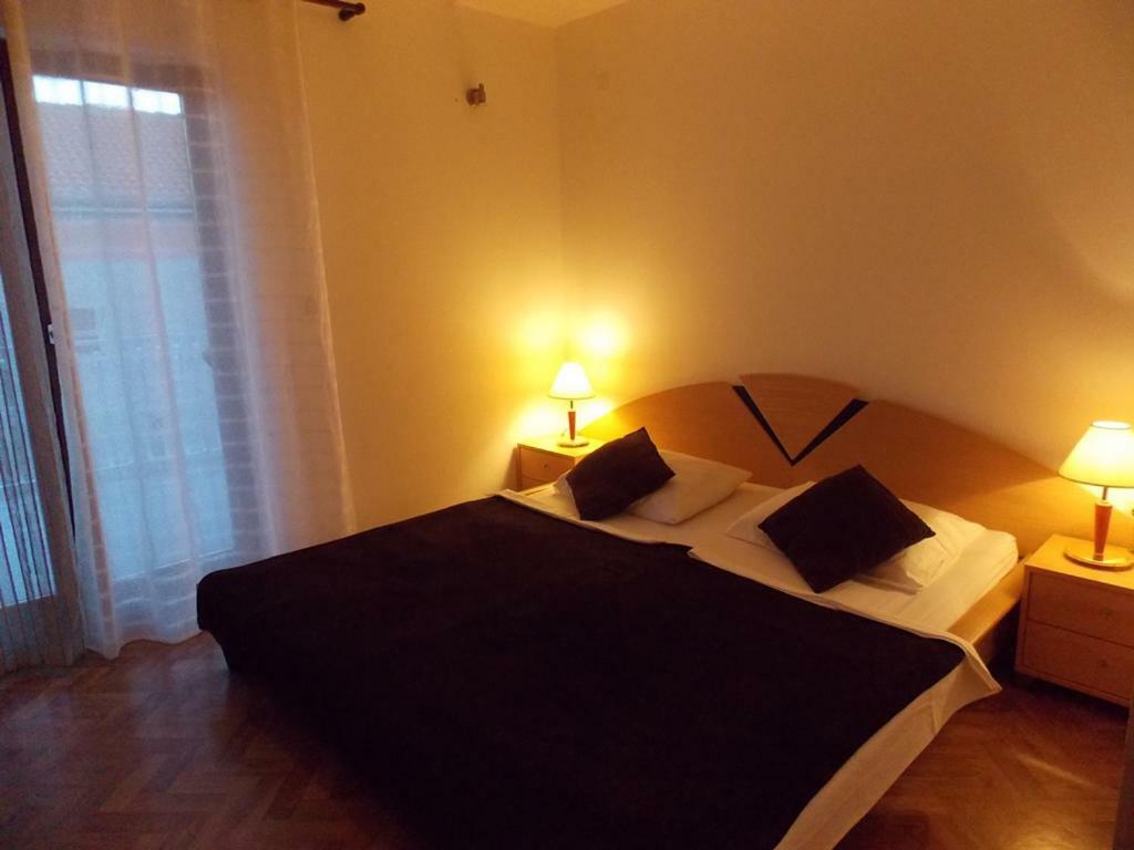 Apartment Ivana Водице Екстериор снимка